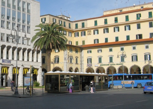 Hop-on Hop-off Bus in Livorno Italy